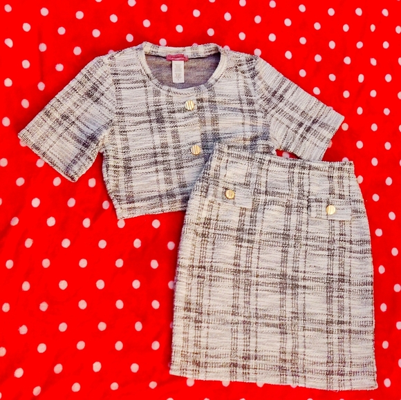 Ragdoll Dresses & Skirts - Women skirt suit ‼️❣️ CLEARANCE ❣️‼️
